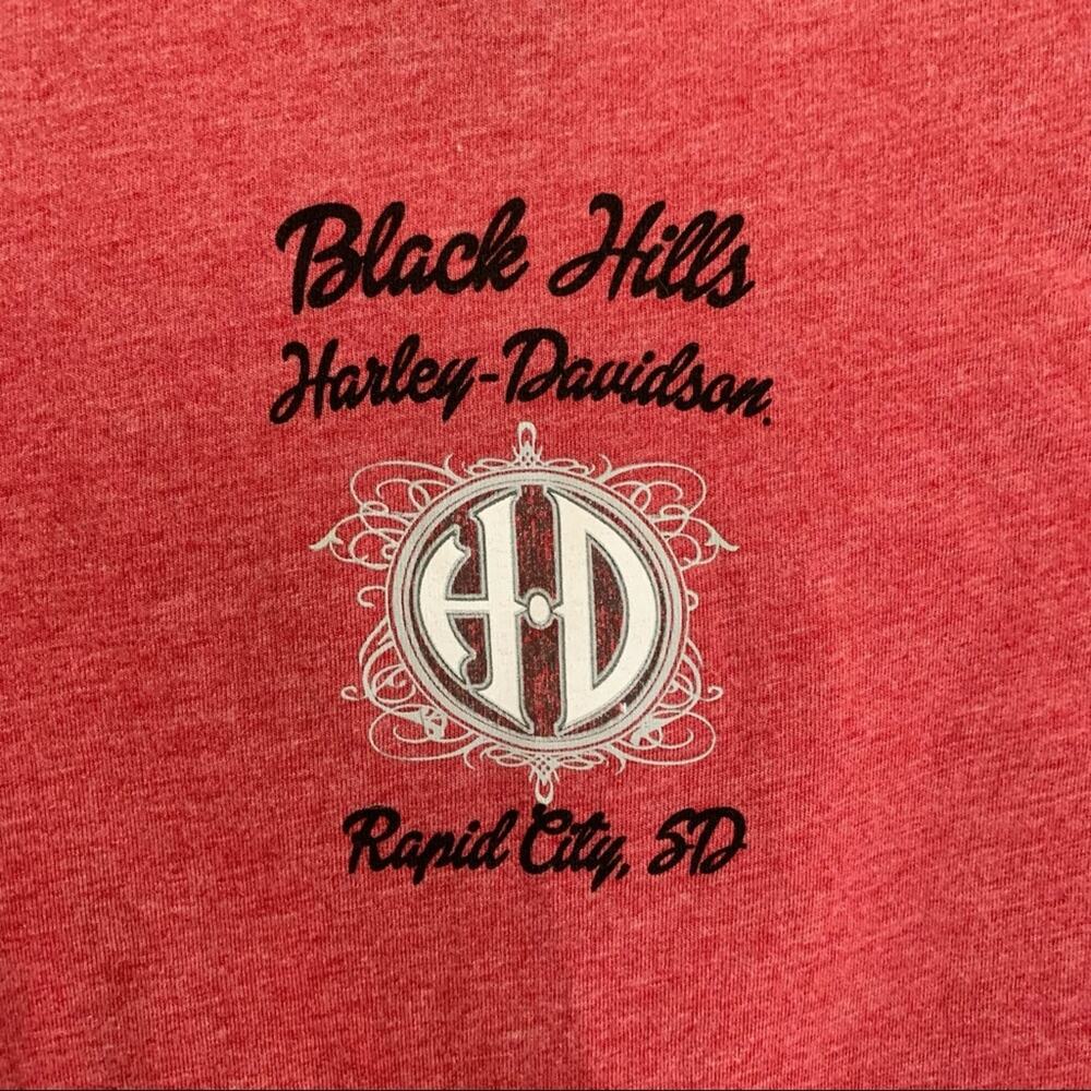 Harley Davidson x Bravado Red V Neck Black Hills Tee Small NWT - Picture 5 of 7